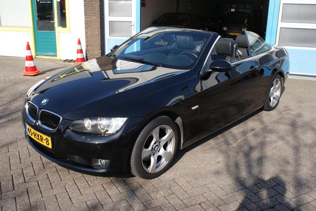 BMW 3-serie Cabrio 320i Executive, Auto's, BMW, Automaat, Achterwielaandrijving, 4 cilinders, Cabriolet