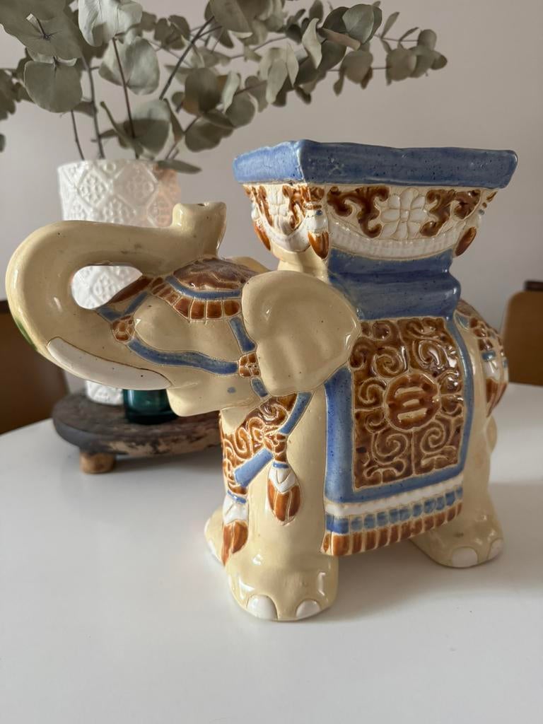 Vintage olifant keramiek, Ophalen