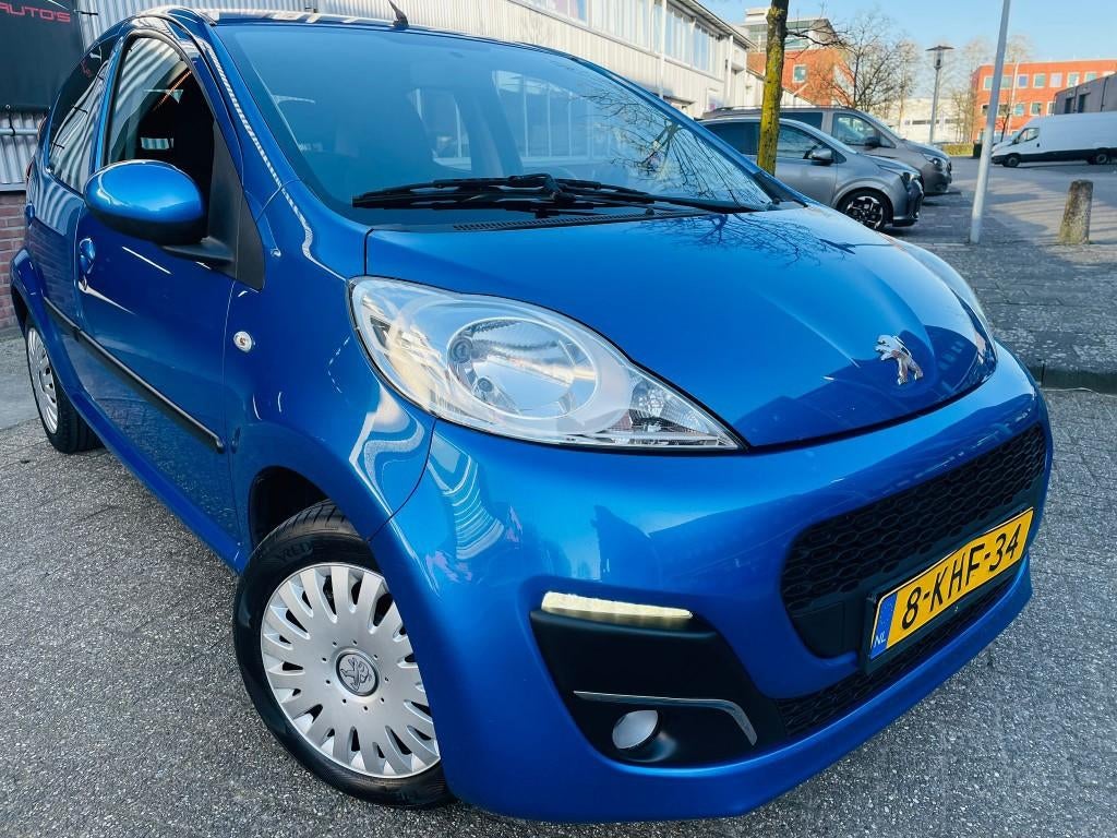 Peugeot 107 1.0 Active 5 DEURS LED AIRCO APK NIEUW FACELIFT, Auto's, Peugeot, Bedrijf, Te koop, ABS, Airbags, Airconditioning