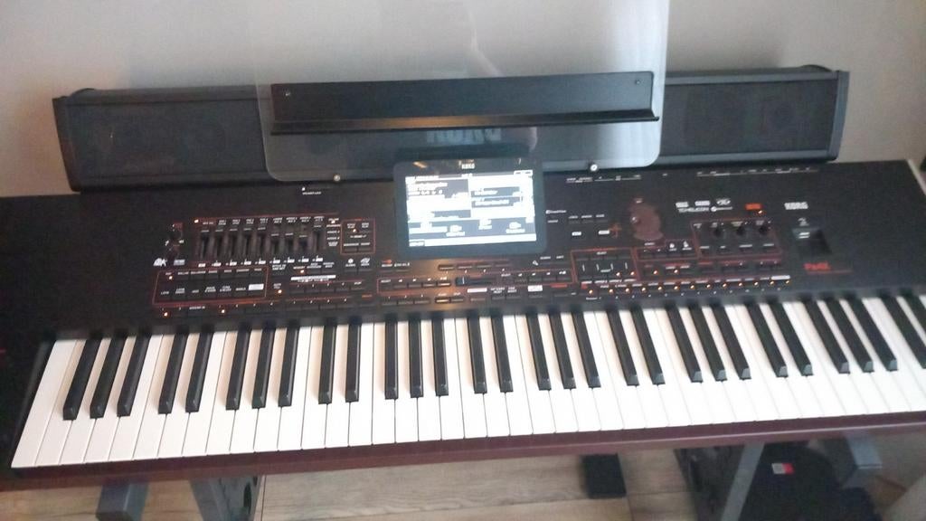 Korg Pa4X Professional Arranger Keyboard incl. PAAS, Ophalen, Korg, Zo goed als nieuw, Midi-aansluiting