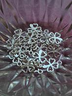 20x Zilverkleurige klavertje vier bedels #337, Sieraden, Tassen en Uiterlijk, Overige materialen, Nieuw, 4 bedels of meer, Ophalen