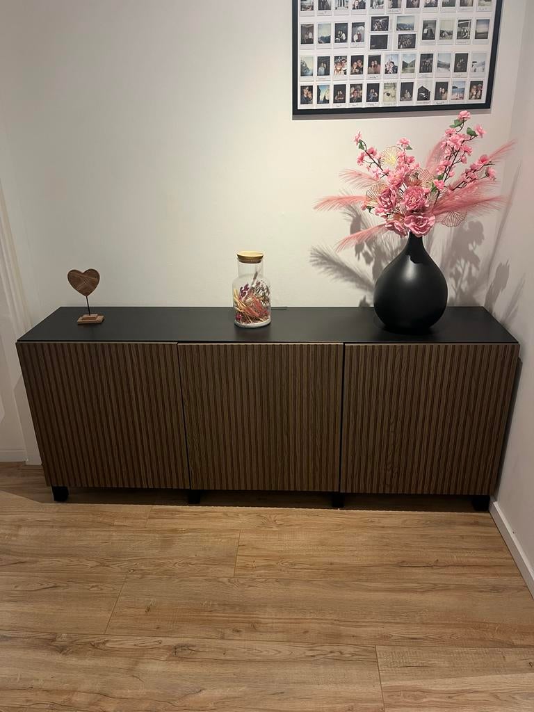 Ikea BESTÅ dressoir met deuren, Huis en Inrichting, Kasten | Dressoirs, Ophalen, 150 tot 200 cm, Zo goed als nieuw, 25 tot 50 cm