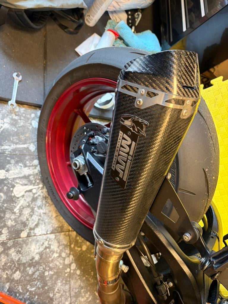 Suzuki gsx-r 1000 mivv delta race muffler/slip on, Ophalen of Verzenden, Gebruikt