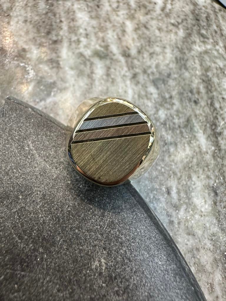 14k Gouden Tricolor Zegelring, 18 tot 19, Nieuw, Ophalen of Verzenden, Dame of Heer