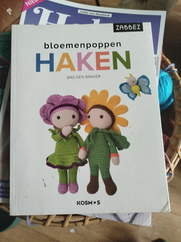 Bloemen poppen haken, Ophalen of Verzenden, Zo goed als nieuw, Haken, Patroon of Boek