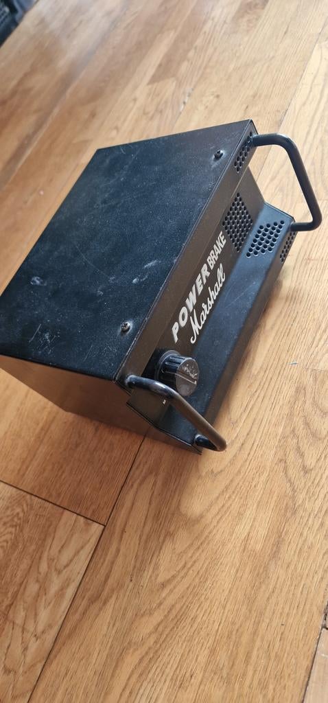 Marshall power brake, Muziek en Instrumenten, Versterkers | Bas en Gitaar, Ophalen of Verzenden, Gebruikt, Gitaar, Minder dan 50 watt