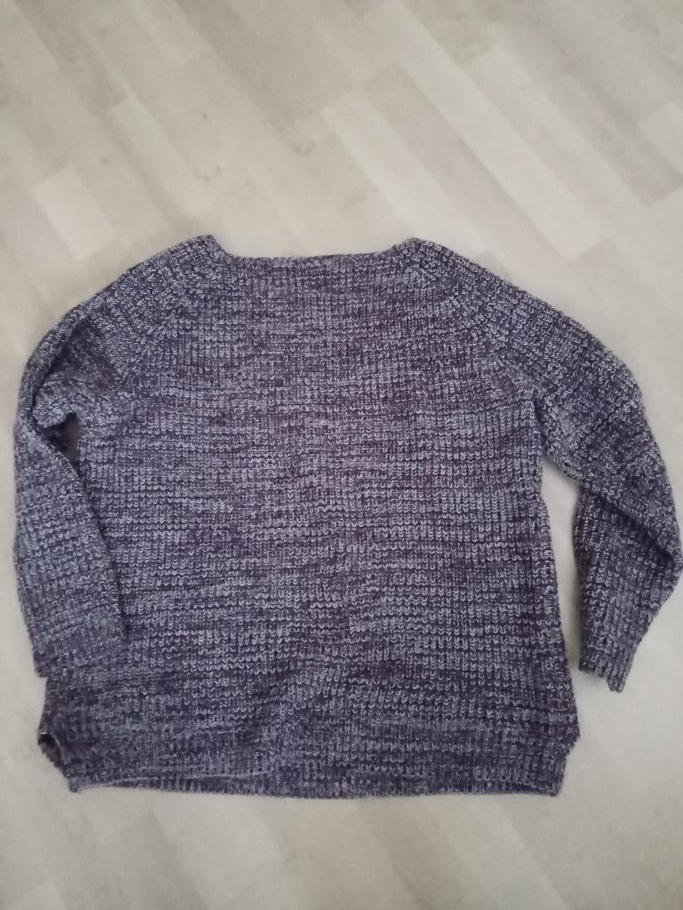 paarse trui in zeer goede staat Maat L, Ophalen of Verzenden, Zo goed als nieuw, Maat 42/44 (L), Paars