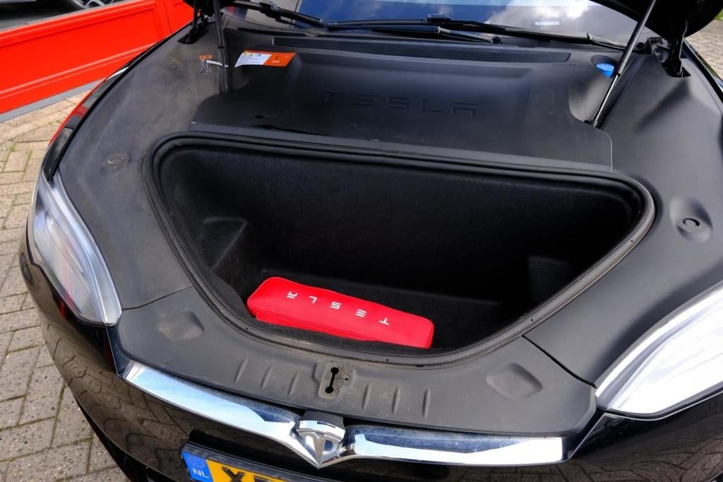 Tesla Model S 2018 Zwart, Auto's, Tesla, Zwart, Origineel Nederlands, Elektrisch, Vierwielaandrijving
