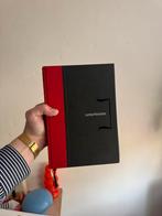 Letterfontein: Over letters, typografie en letterontwerp, Boeken, Ophalen of Verzenden, Zo goed als nieuw