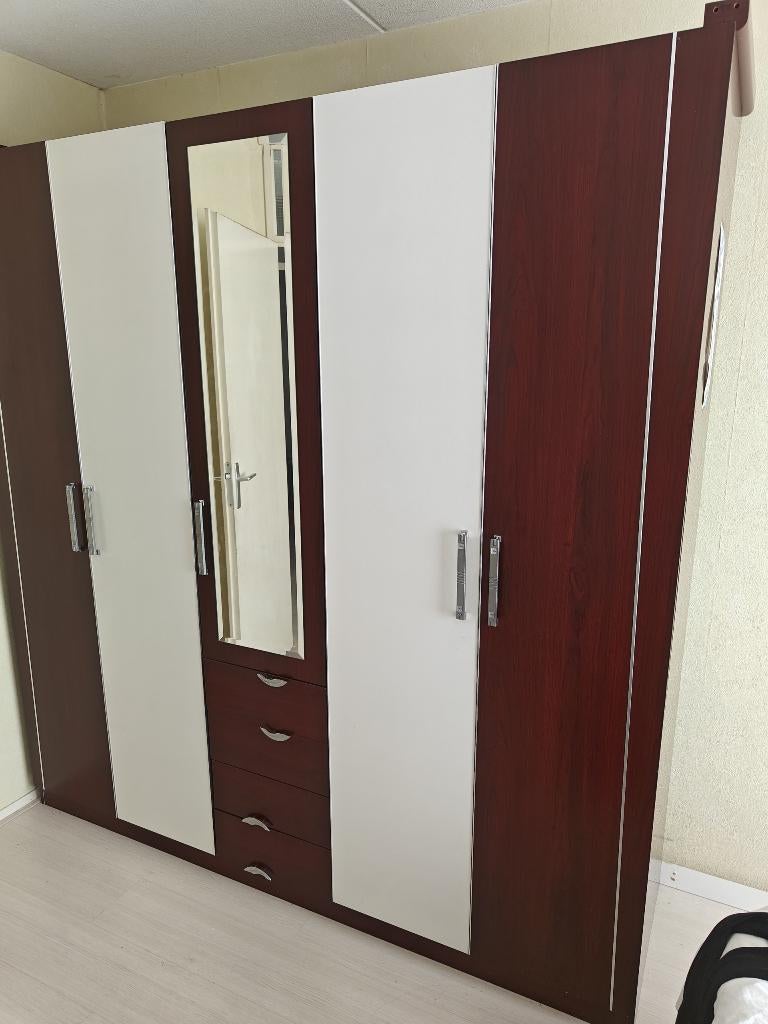 kasten, Ophalen, Zo goed als nieuw, 25 tot 50 cm, Met deur(en)