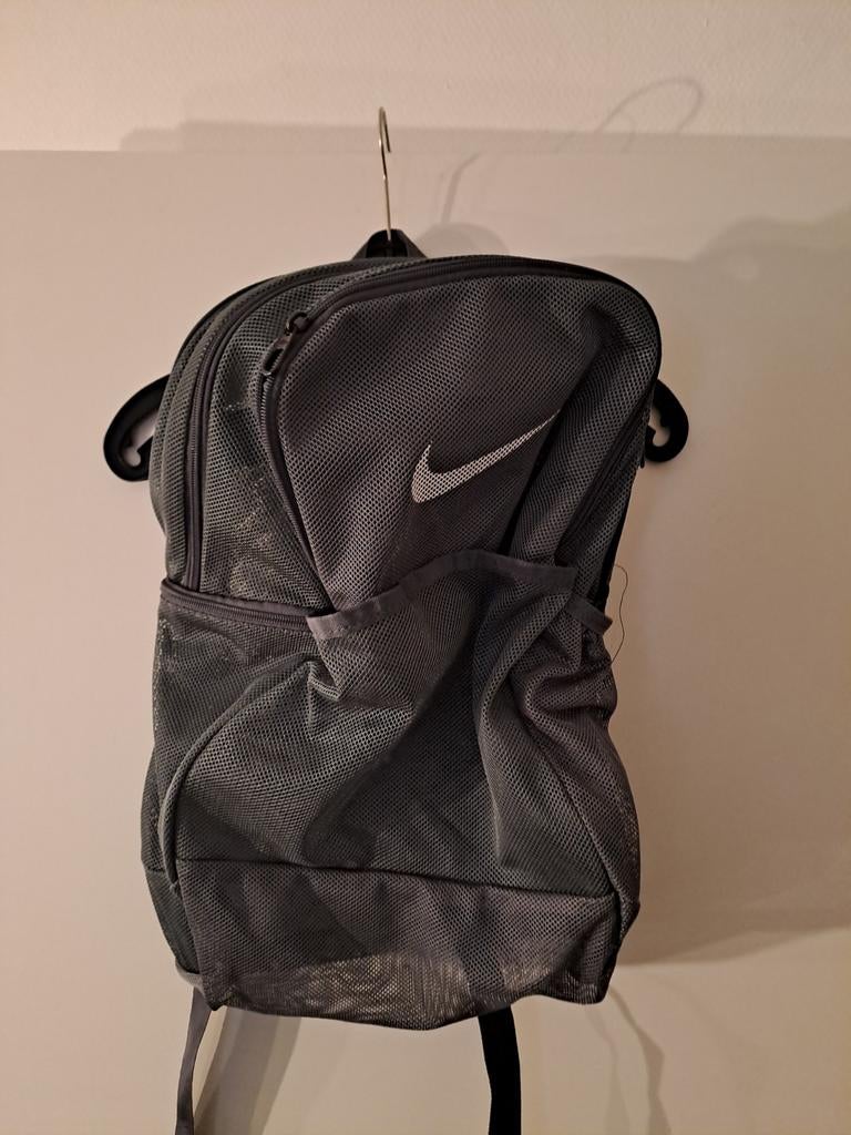 Nike rugzak - Grijs mesh sporttas, Ophalen of Verzenden