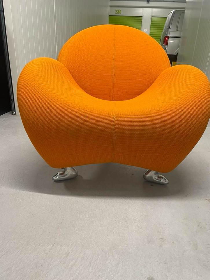 Leolux Papageno fauteuil oranje, Ophalen, 75 tot 100 cm, Zo goed als nieuw, Stof