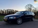 Volvo V70 2.4 Edition Classic Automaat | Leder | Stoelverwar, Auto's, Volvo, Beige, Blauw, 1498 kg, 2435 cc