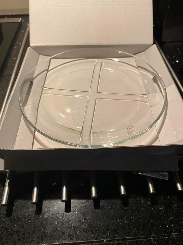 Kosta Boda Bruk kristallen Serveerschalen - Nieuw in Doos, Huis en Inrichting, Keuken | Servies, Nieuw, Schaal of Schalen, Effen