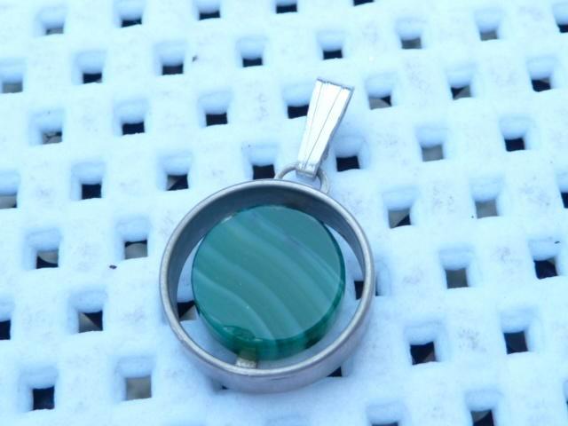 3 KETTING HANGERS 2 V ZILVER MET STEENTJE EN 1 NIKE VINTAGE, Sieraden, Tassen en Uiterlijk, Kettinghangers, Zo goed als nieuw