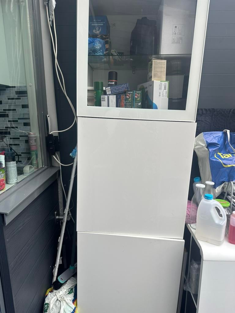 Gratis af te halen ikea kast, Huis en Inrichting, Kasten | Buffetkasten, Ophalen of Verzenden, Zo goed als nieuw, 25 tot 50 cm