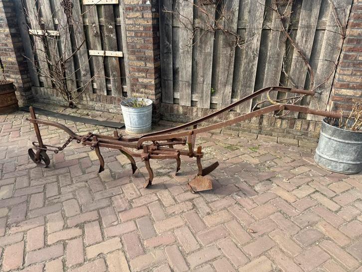 Antieke aanaarder, landbouw werktuig, Antiek en Kunst, Antiek | Gereedschap en Instrumenten, Ophalen
