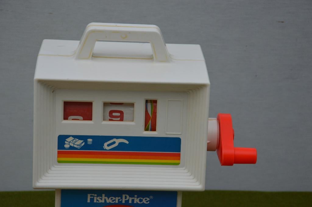 Pompe à Essence Vintage Fisher-Price – Jouet Ancien Pour Enfant