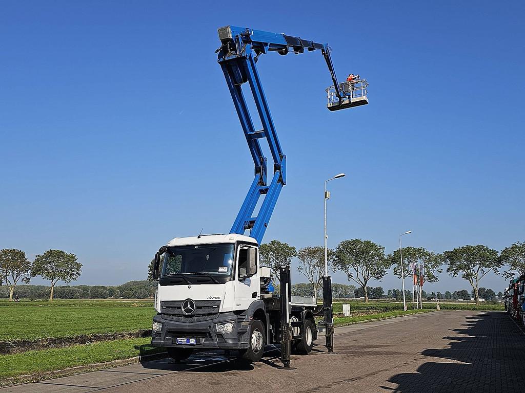 MERCEDES-BENZ ANTOS 1927 cte skylift 29.6m, Auto's, Vrachtwagens, Automaat, Euro 6, Wit, Mercedes-Benz