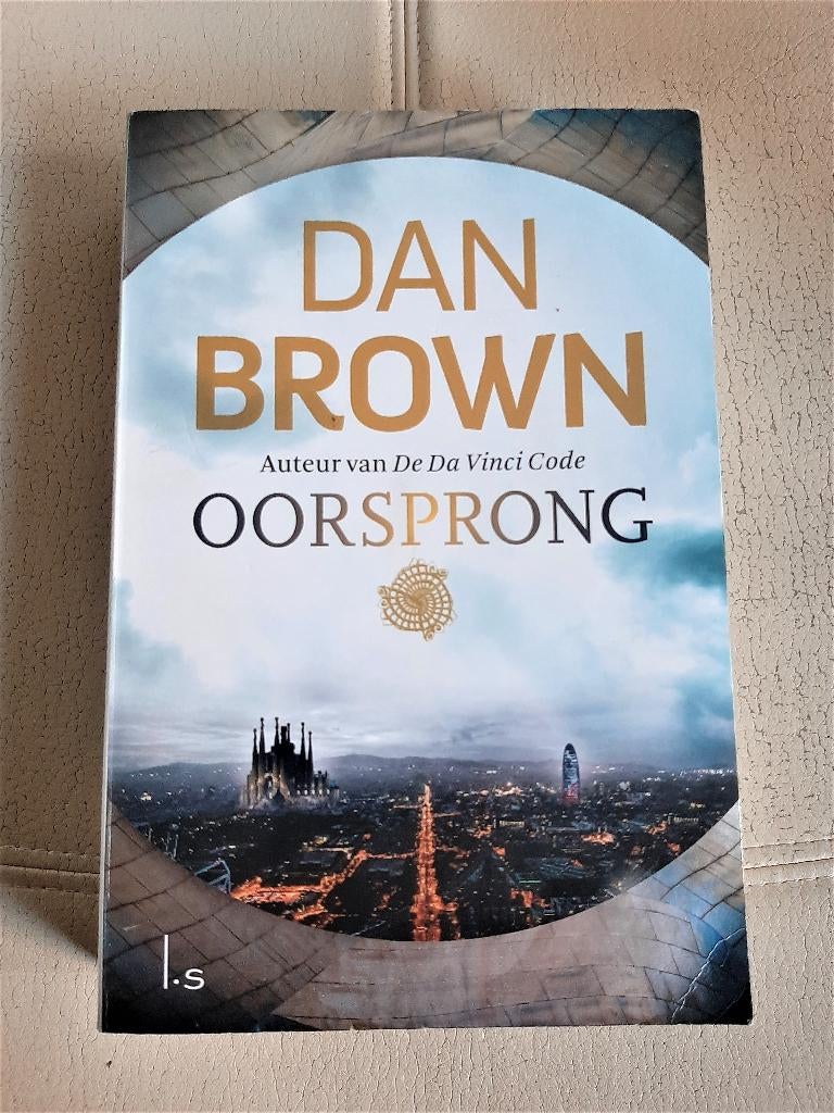 Oorsprong – Dan Brown, Boeken, Ophalen of Verzenden, Dan Brown
