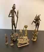 8 antieke afrikaanse kunst beelden / beeldjes brons messing, Ophalen of Verzenden, Brons