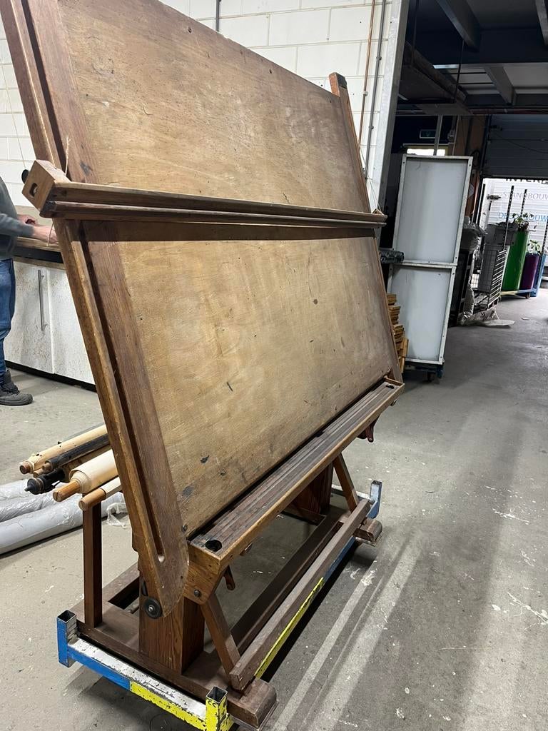 Antieke tekentafel, Doe-het-zelf en Verbouw, Tekentafels, Ophalen, Gebruikt, 130 tot 150 cm