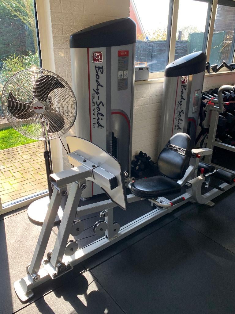 Body Solid Leg Press Calf Krachtstation Gym Fitnessapparaat, Ophalen, Krachtstation, Zo goed als nieuw, Metaal