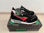 Patta x Diadora N9000 maat 40, Zwart, Nieuw, Ophalen of Verzenden, Sneakers of Gympen