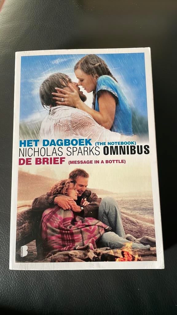 Nicholas Sparks omnibus. The notebook & Message in a bottle, Boeken, Ophalen of Verzenden, Zo goed als nieuw