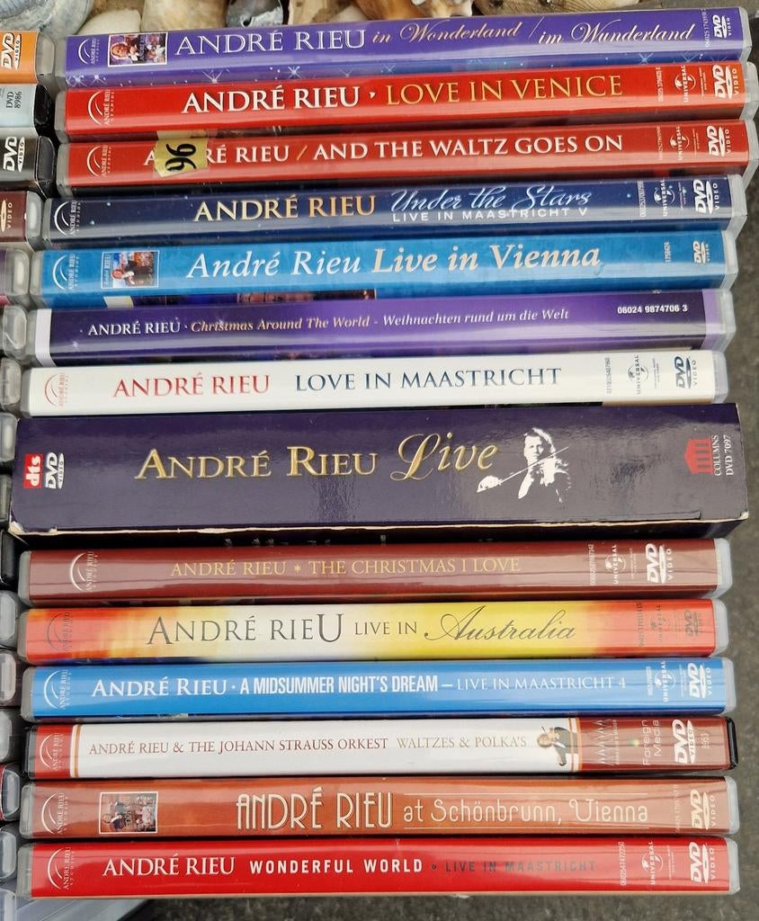 Collectie van 33 André Rieu dvd's, Alle leeftijden, Ophalen of Verzenden, Gebruikt, Muziek en Concerten