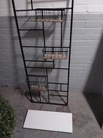 Metalen wandrek, Ophalen of Verzenden, Zo goed als nieuw