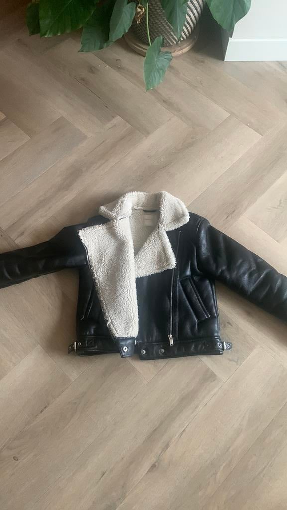 Winterjas meisjes lederlook 134/140, Ophalen, Gebruikt, Meisje, Jas