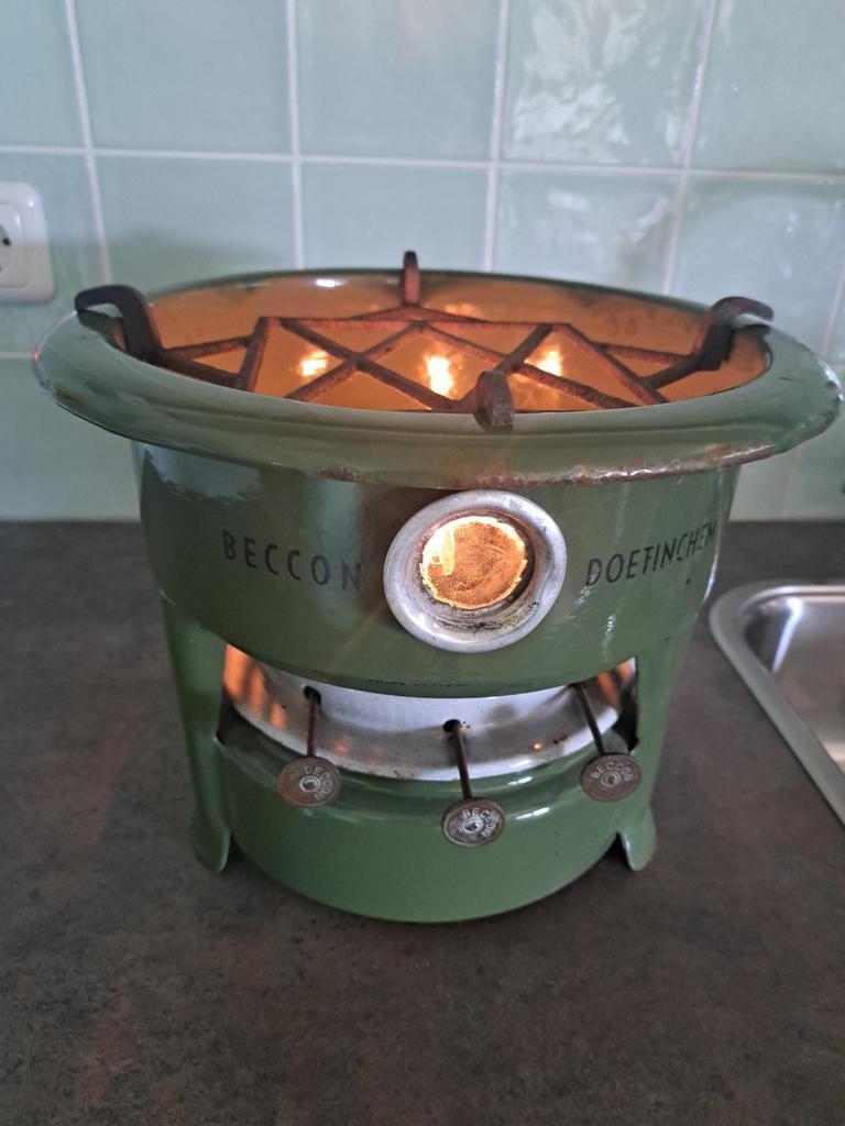 Vintage emaille Beccon 3-pits petroleumstel - Doetinchem, Ophalen of Verzenden