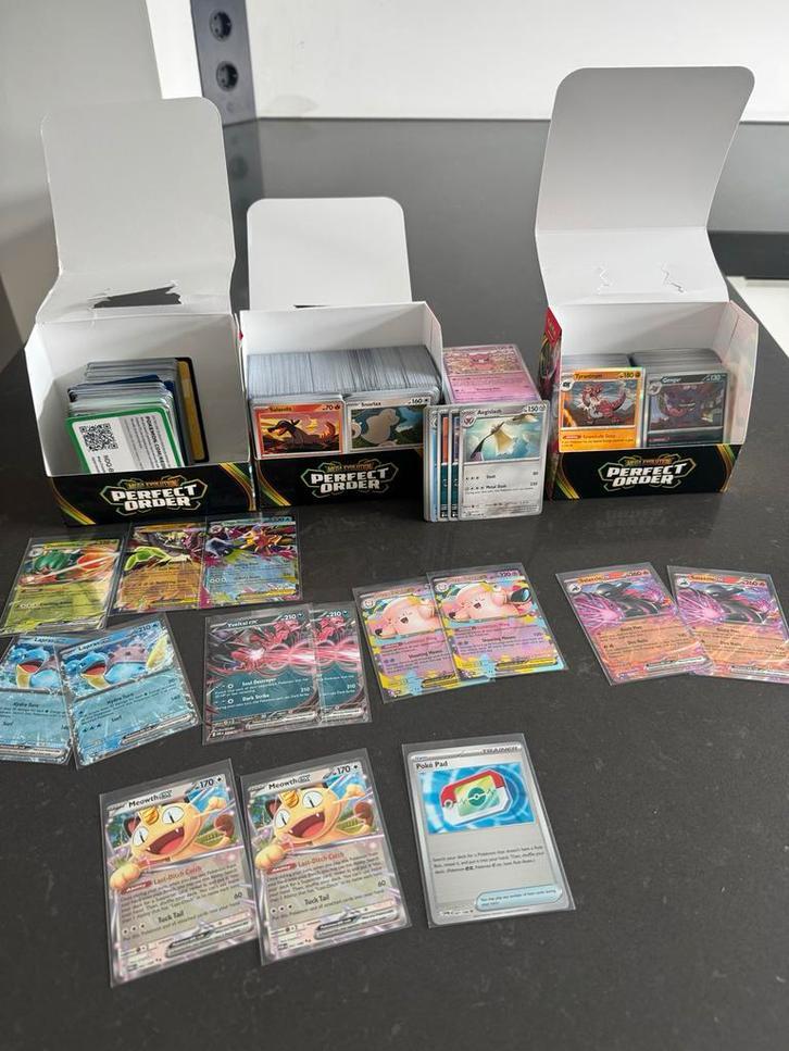 Pokémon kaarten Perfect Order, Ophalen of Verzenden, Zo goed als nieuw, Meerdere kaarten, Foil