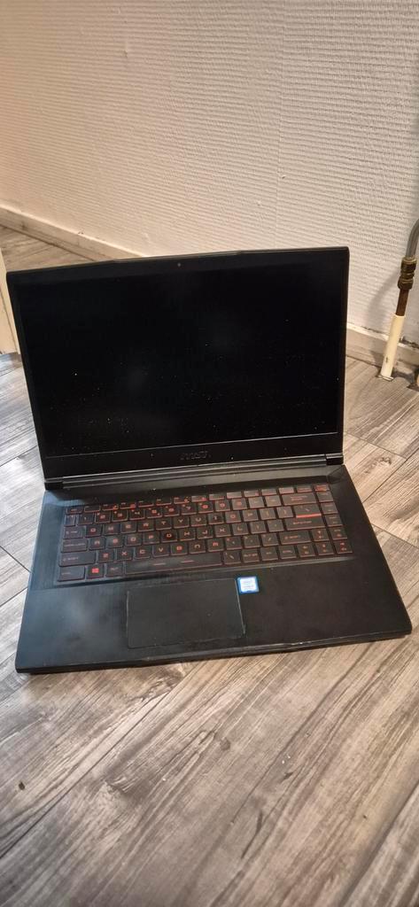 (Defect) MSI MS16R1 Nvidia gaming laptop, Computers en Software, Windows Laptops, 15 inch, SSD, 2 tot 3 Ghz, Gaming, Ophalen