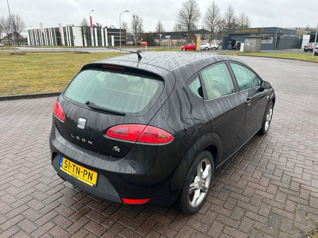Seat Leon 2.0 TFSI FR Incl Nieuwe APK, Auto's, Gebruikt, Zwart, Origineel Nederlands, Bedrijf