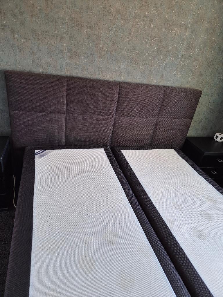 Boxspring Karlsson antracietgrijs, Ophalen, Gebruikt, 210 cm, Tweepersoons