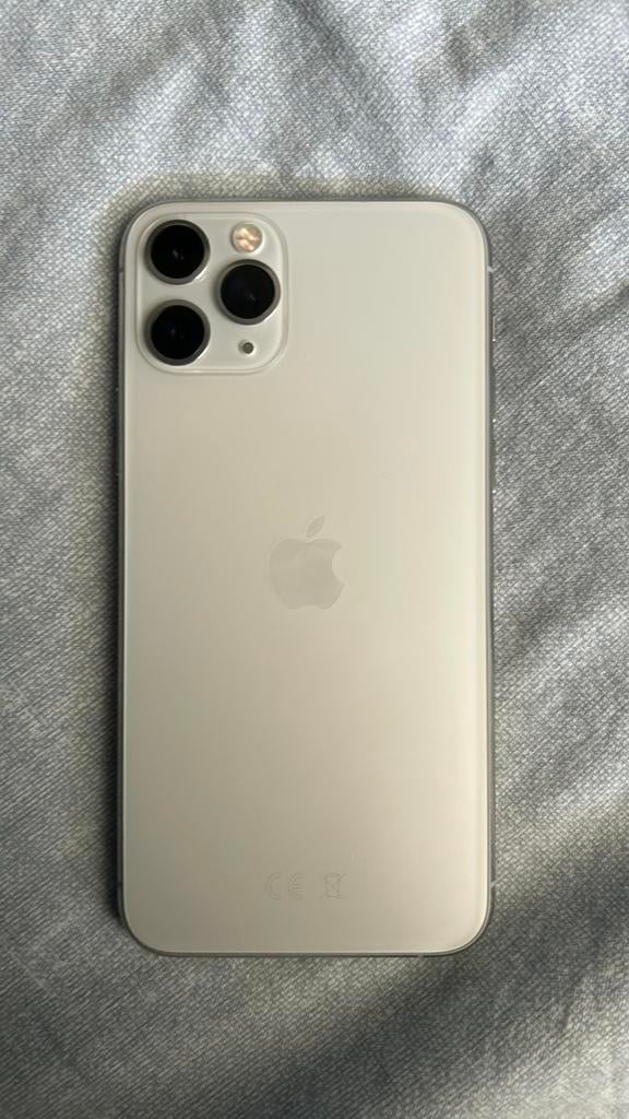 Iphone 11 Pro Zilver 256 GB, Telecommunicatie, Mobiele telefoons | Apple iPhone, 256 GB, Gebruikt, Ophalen of Verzenden, 72 %