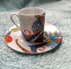 Antoni Gaudi Espresso Kop en Schotel - Zo goed als nieuw, Ophalen of Verzenden, Zo goed als nieuw, Overige stijlen, Kop(pen) en/of Schotel(s)