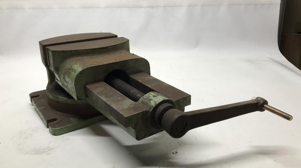 Zware machineklem, bekbreedte 205x55 mm, Ophalen, Gebruikt