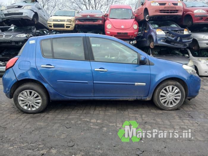 Tank Klep van een Renault Clio (TERNA), Auto-onderdelen, Carrosserie en Plaatwerk, Renault, Gebruikt, 3 maanden garantie, Ophalen of Verzenden