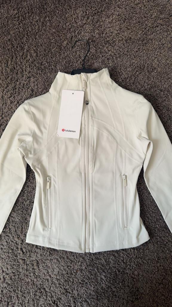 Lululemon difine jacket wit, Kleding | Dames, Ophalen of Verzenden, Nieuw, Maat 34 (XS) of kleiner, Wit