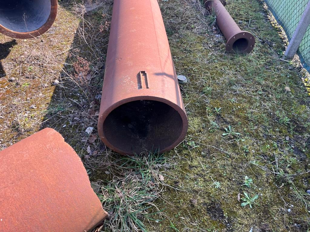 Buizen met beton afscherming-aanrijbeveiliging, Doe-het-zelf en Verbouw, Ophalen of Verzenden, Zo goed als nieuw, Minder dan 2 meter