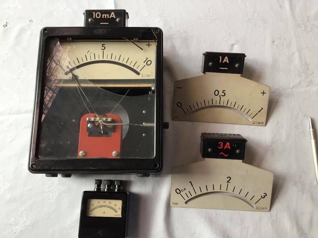 Ampèremeter met drie meeteenheden + een millivoltmeter, Verzenden