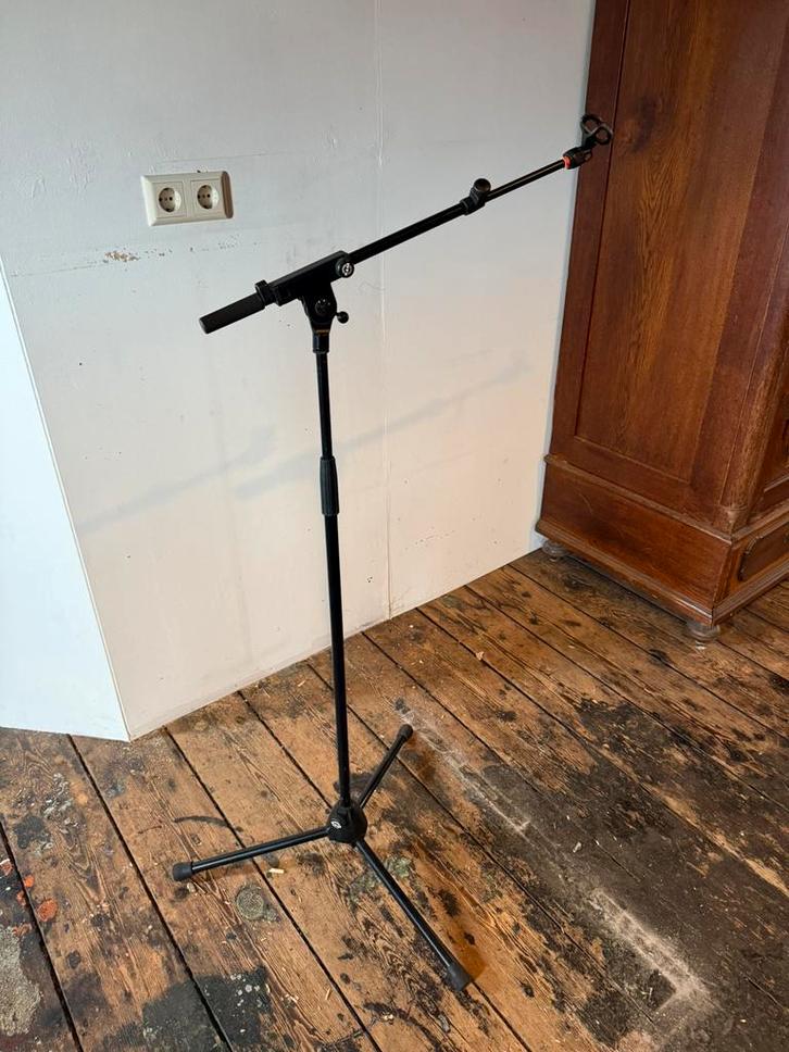 K&M microfoonstatief zwart, Muziek en Instrumenten, Standaards, Gebruikt, Ophalen