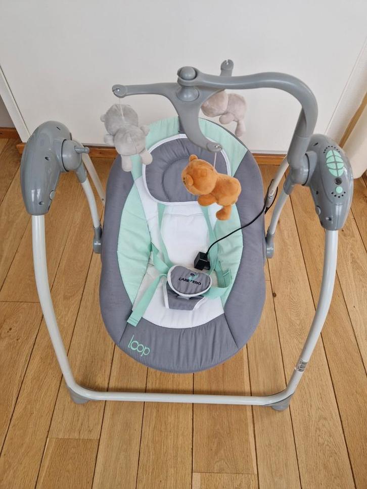 Caretero Loop Elektrische Babyschommel - Zo Goed Als Nieuw, Kinderen en Baby's, Wipstoeltjes, Zo goed als nieuw, Schommelstoel