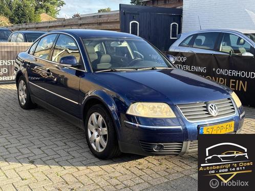 Volkswagen Passat 2.0-20V Highline NIEUWE APK KEURING, AIRCO, Auto's, Volkswagen, Bedrijf, Te koop, Passat, ABS, Airbags, Airconditioning