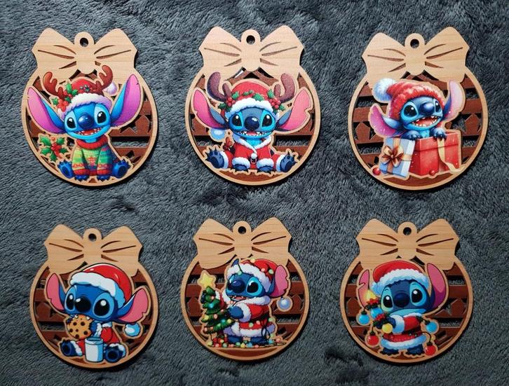 Disney houten kerst hangers - Stitch, Diversen, Kerst, Zo goed als nieuw, Ophalen of Verzenden