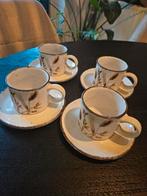 4 Wedgwood Midwinter Wild Oats
kop en schotels, Antiek en Kunst, Antiek | Servies compleet, Ophalen of Verzenden
