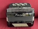 Kleine Rámjes knopaccordeon( Guerrini), C-Griff ., Muziek en Instrumenten, Accordeons, Overige merken, 72-bas, Ophalen of Verzenden